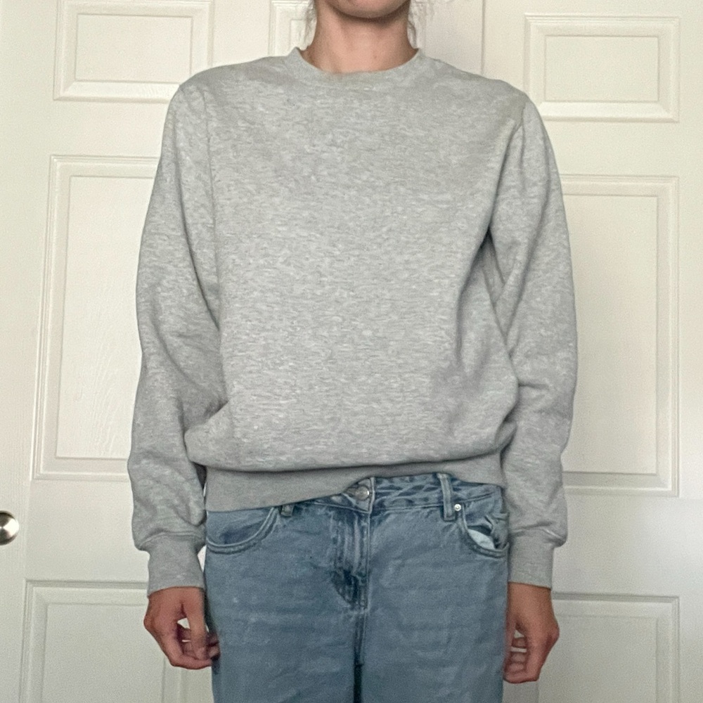Brandy Melville Grey Crewneck